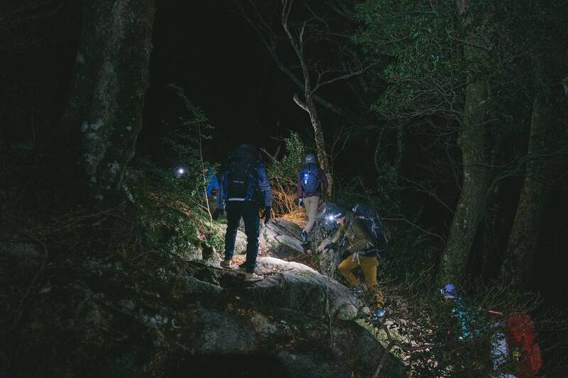 news-events/night-hike-s207943